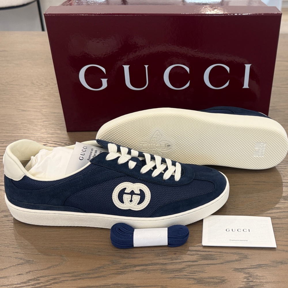 ❌SOLD❌ BRAND NEW Gucci Men's Dark Blue and White Sneakers